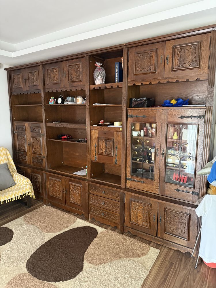Vand Biblioteca model antique