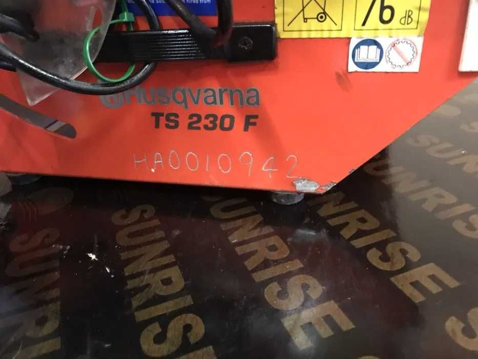 Каменотежеща за гранит камък гранитогрес Huqsvarna оригинална