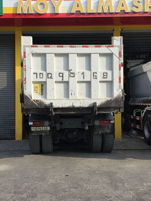 Salondan chiqganiga 1 yil bumadi xali