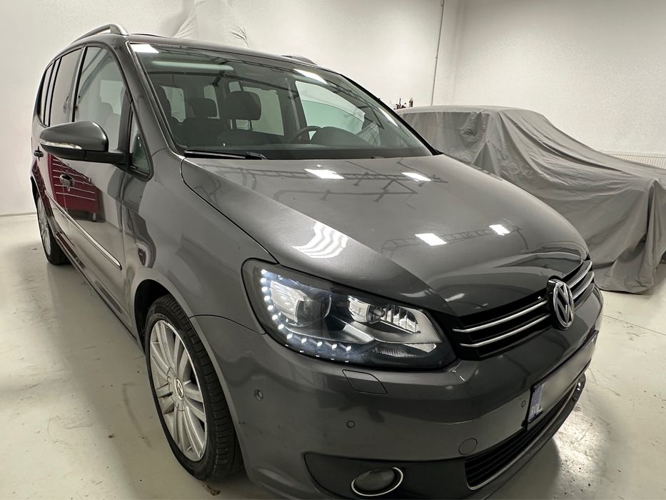 Volkswagen VW Touran 2.0 Diesel automat 2013