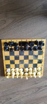 Шахматы для настольной игры