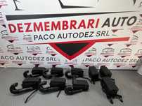 Filtru de Aer/Suport Carcasa Baterie Vw Passat B7 Cc Golf Tiguan Seat