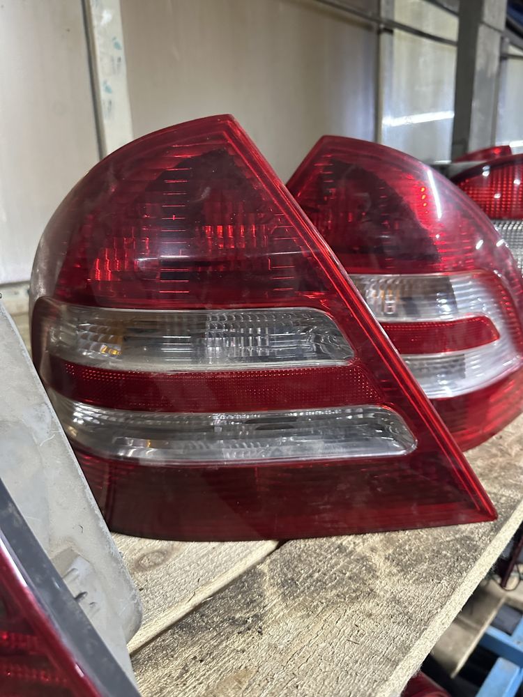 W203 рестайлинг задний фонарь комплект стоп сигнал авторазбор бу запча