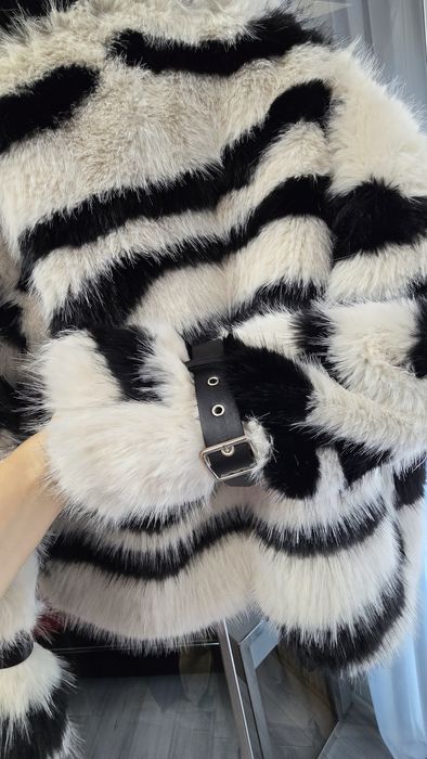 Haina de blana alb negru Bogas, M, L