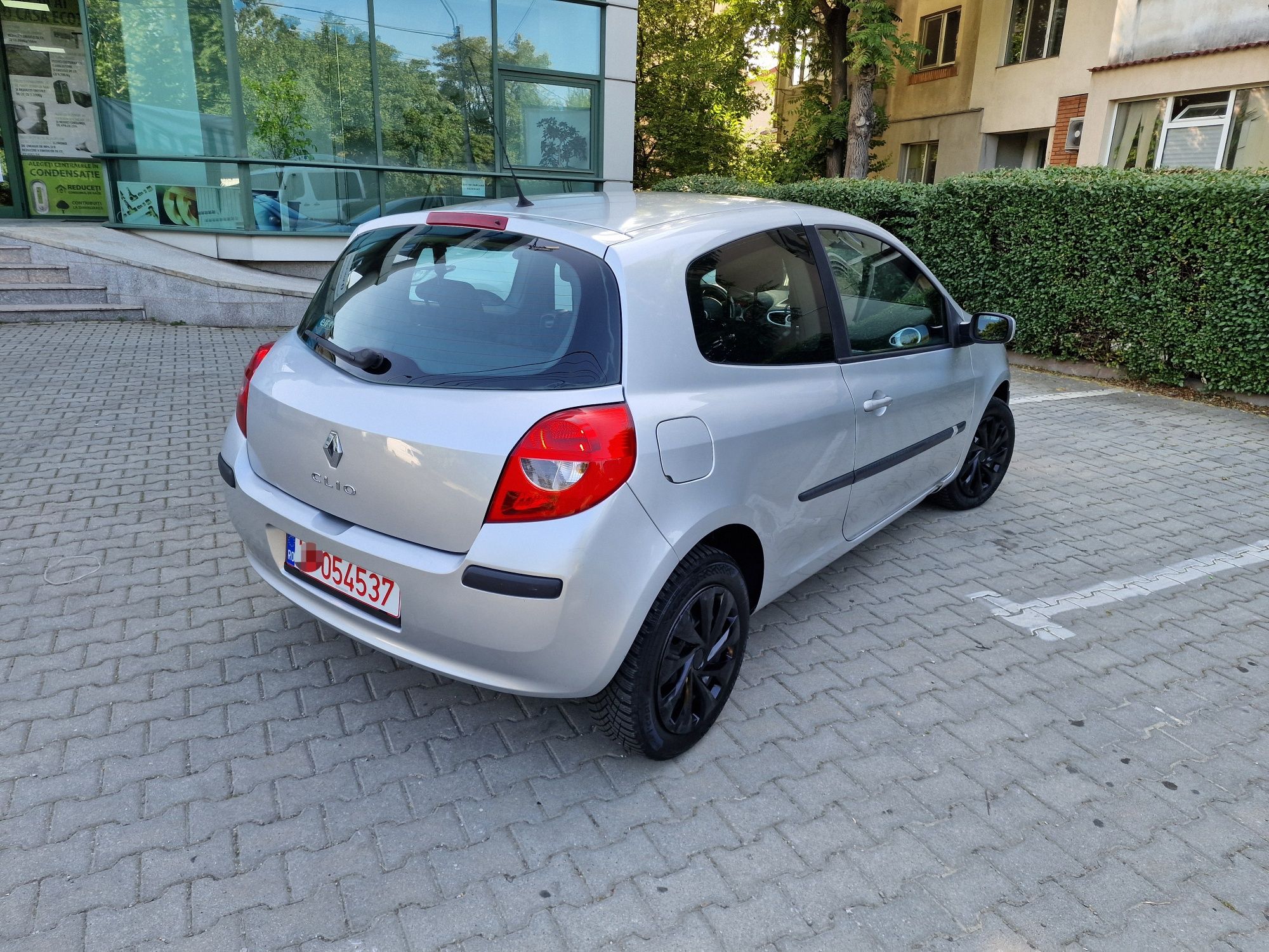 Renault Clio  94000km reali Cutie Automata 1.2 16v benzina an 2008