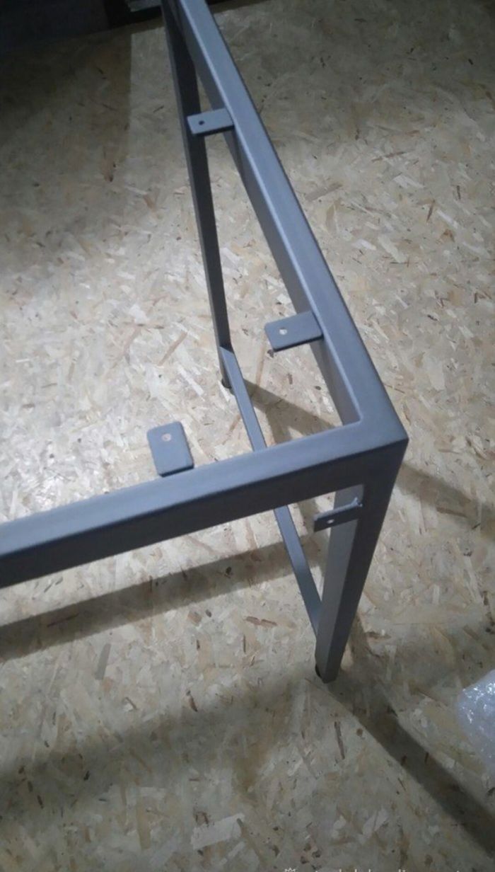 Loft mebel jelezniy izdeliya na zakaz