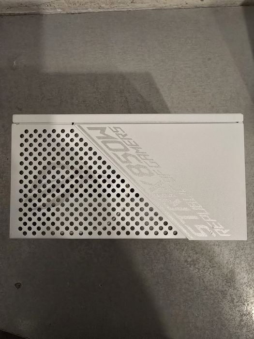 Vând Sursa Alba 850w Asus Rog Strix White, Full Modulara, Garanție