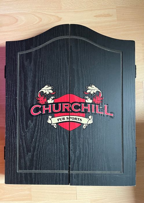 Дартс мишена със стрели