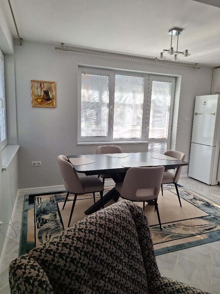 Продава се Многостаен апартамент в Пловдив, Кършияка - 130 кв.м за 1847 €/кв.м - Снимка #1