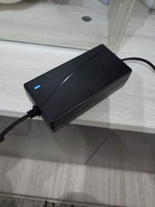 Aparat sudura acumulatori în pucte