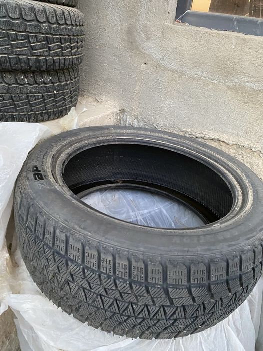 Продам зимние шины Kapsen R17 в хорошем состоянии
