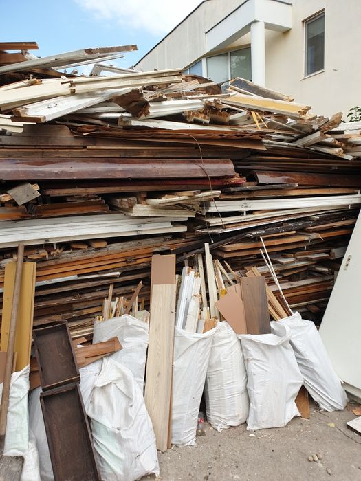 Vând deseuri de lemn rapid