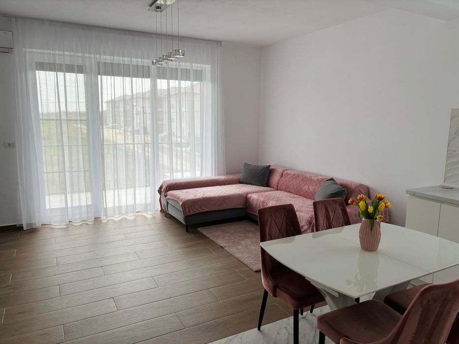 Proprietar vand apartament