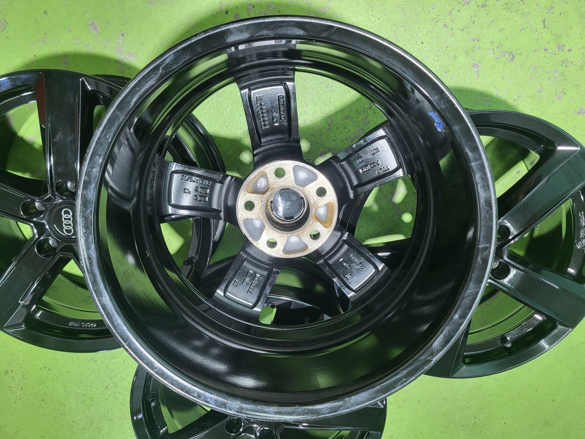 17 5x112 Skoda лети джанти 5х112 шкода