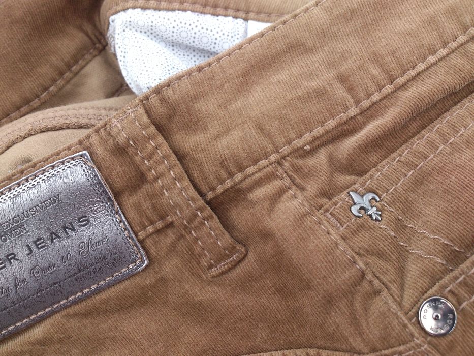 Дамски джинси      .