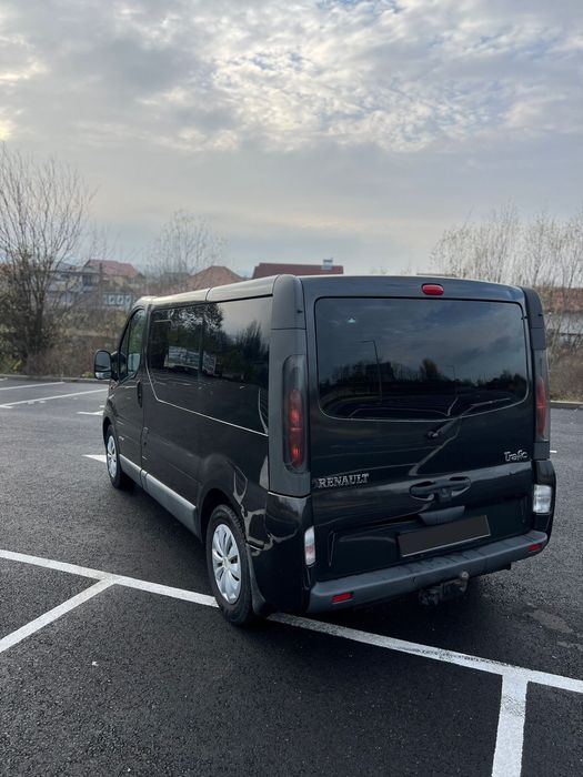 Renault Trafic 7+1 locuri-2.5 dCi,140CP-Intretinut, perfect functional