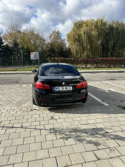 BMW Seria 5 Limuzina