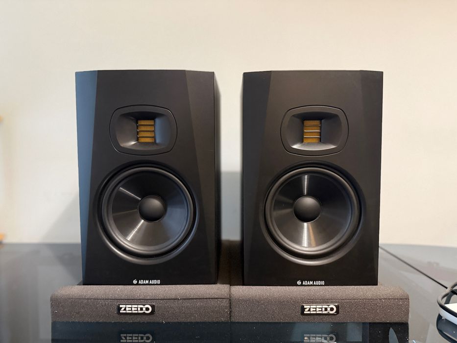 Monitoare Adam Audio T7V