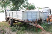 Remorca imprastiat gunoi zincata 5 tone, imprastiere prin spate