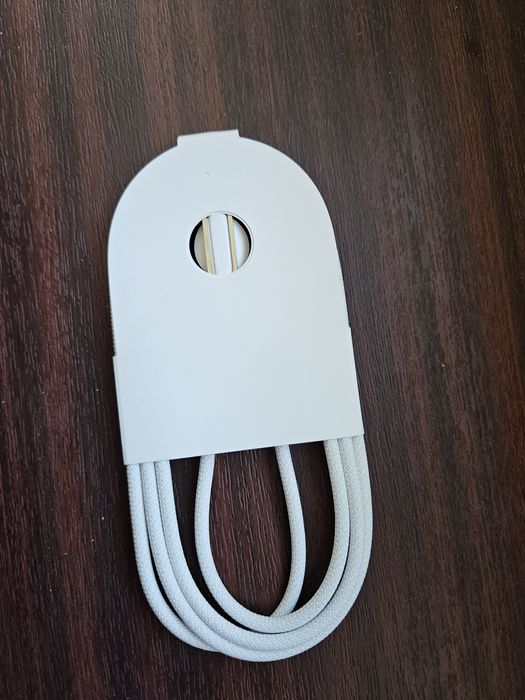 Cablu de încărcare iphone 16 pro max