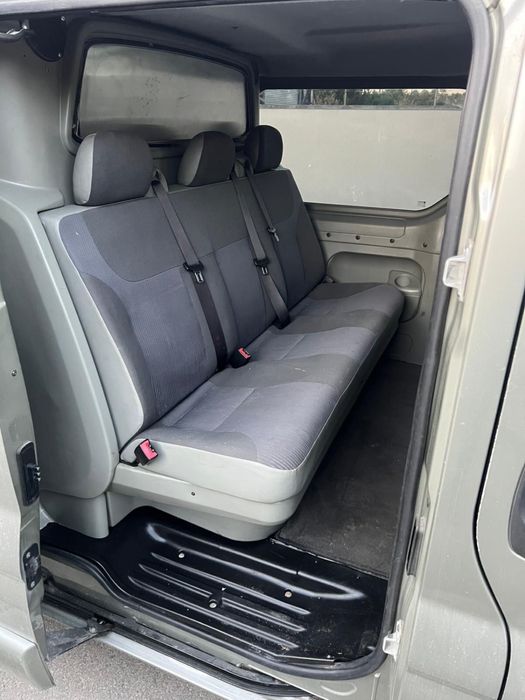Opel vivaro 2.0 6 locuri