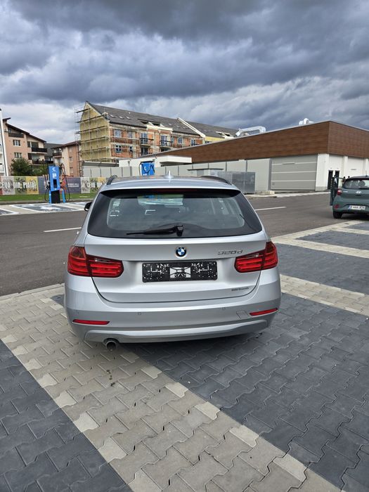 BMW 320 F31 AN 2013