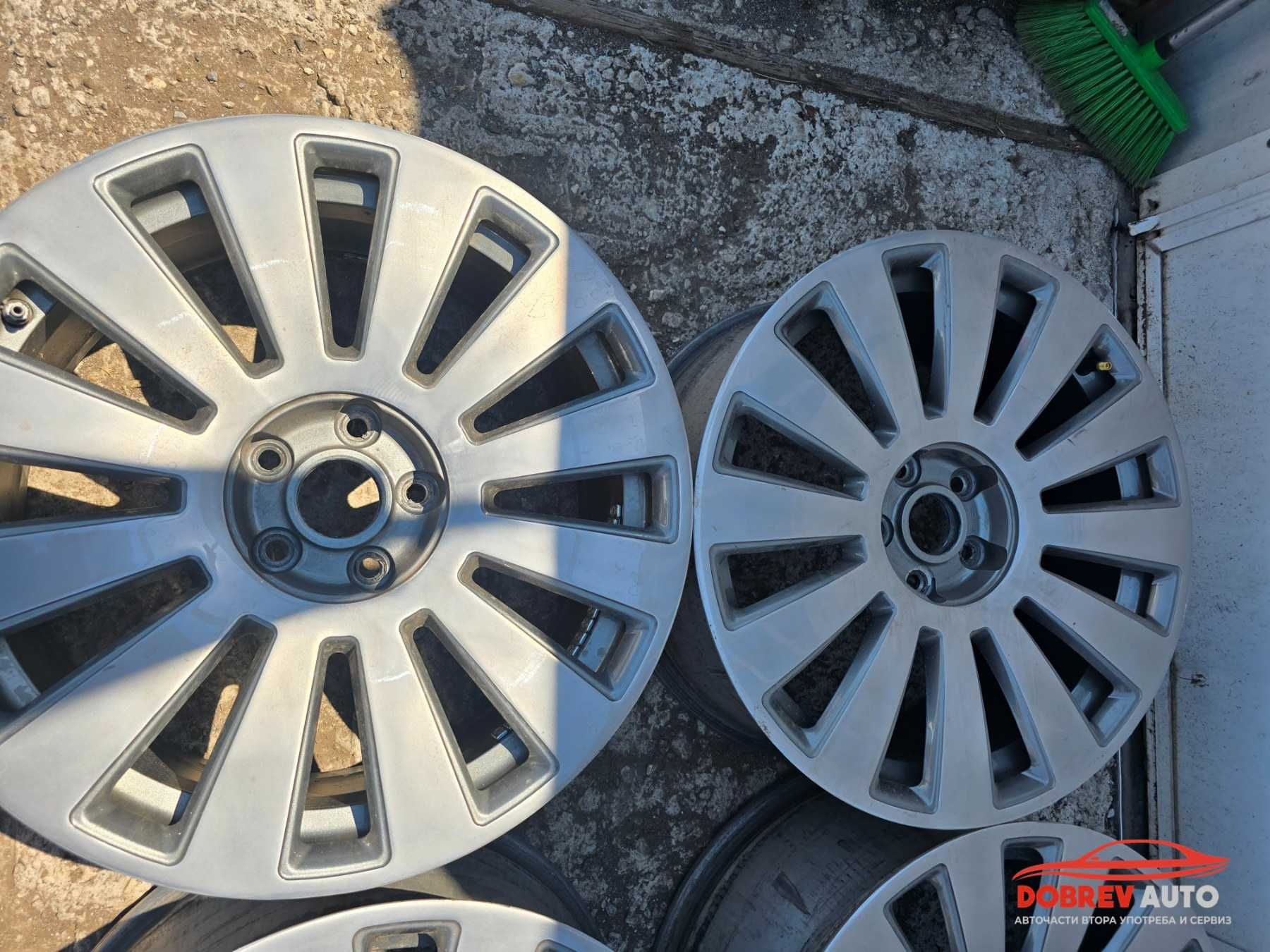 Продаваме лети джанти 19" за Audi A8 D3