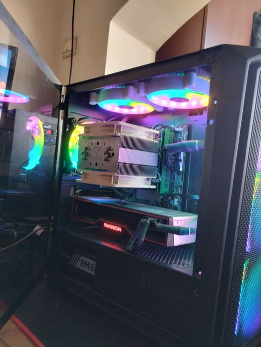 Vand/schimb Pc gaming 2k/4k Ryzen 9 5950x 16c RX6900XT 16gb ddr6 2.5tb