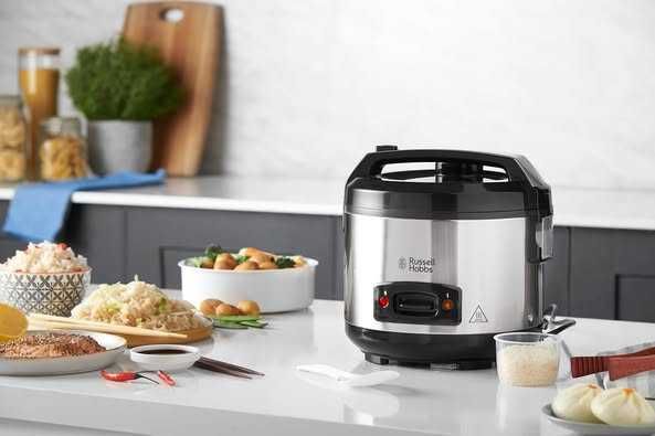 Aparat de orez Russell Hobbs din oțel inoxidabil