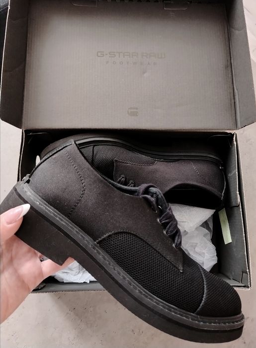 Спортно елегантни обувки G Star