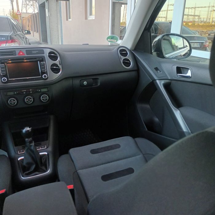 Vând Tiguan 4X4 170 CP