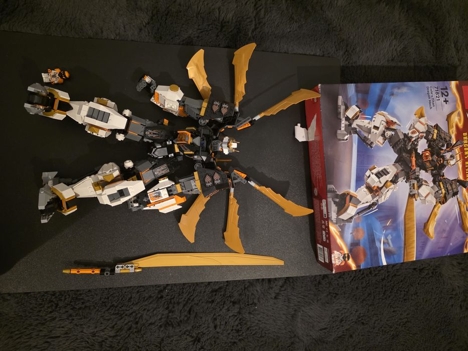 71821 LEGO Ninjago Cole's Titan Dragon Mech
4,8(444)
