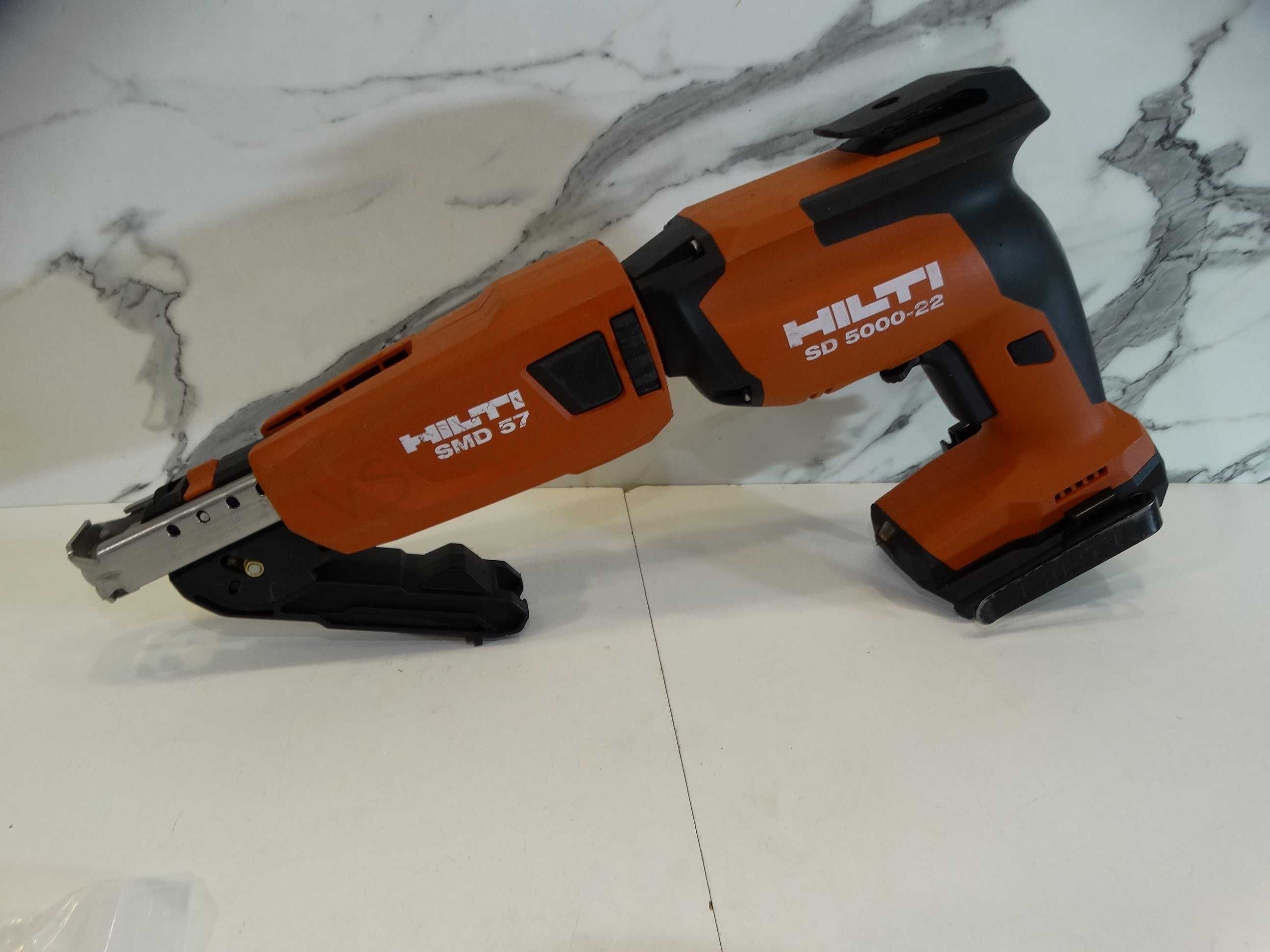 2024 - Hilti SD 5000 - 22 / SMD 57 / NURON - Винтоверт за гипскартон
