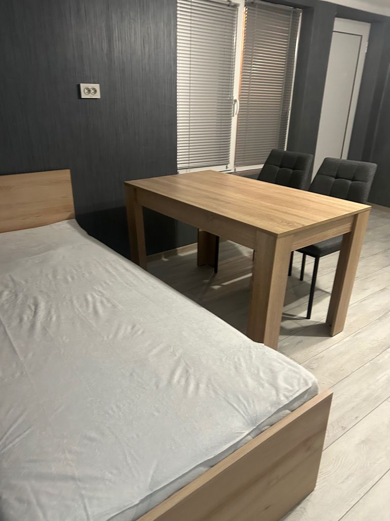 Дава се под наем Едностаен апартамент в Божурище - 35 кв.м за 255 € - Снимка #3