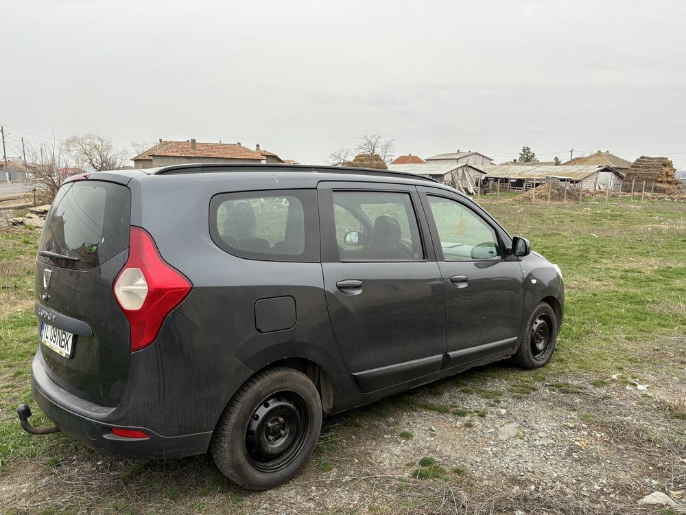 Dacia Lodgy 2012