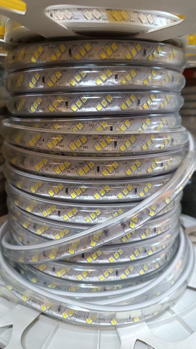 Светодиодние меторвые ленты лед лета метраж