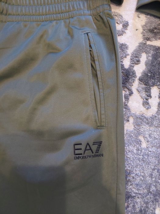 Vand trening EMPORIO ARMANI mărimea XL