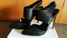 Pantofi eleganti negri