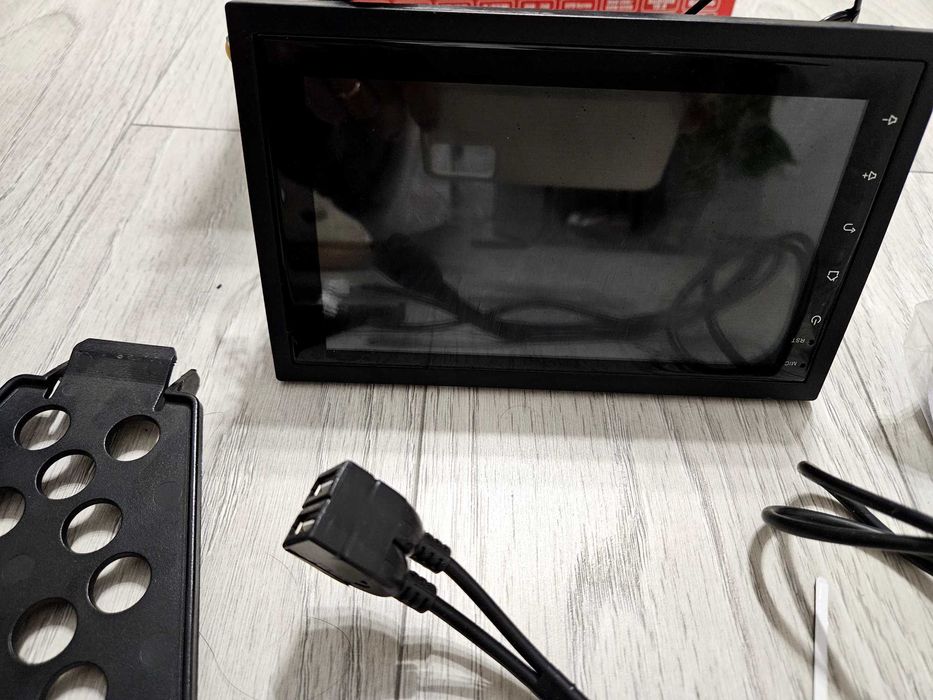 Мултимедия за Volkswagen Passat B5.5