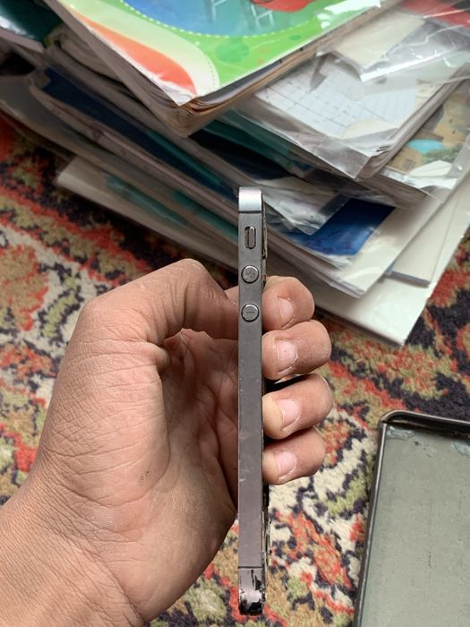 iPhone 4s Zapchastga Sotiladi