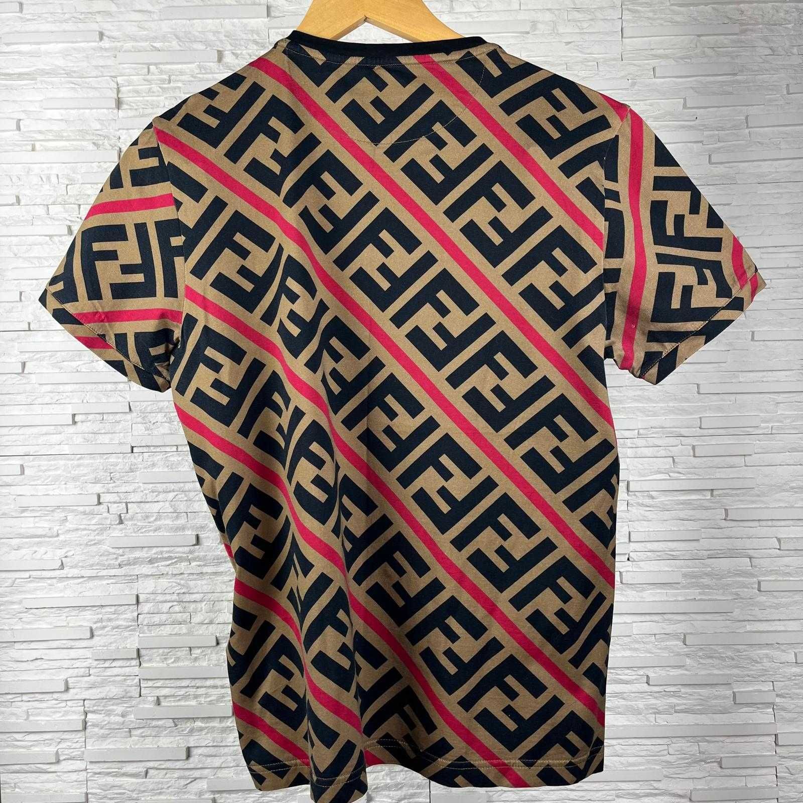 Тениска на Fendi
