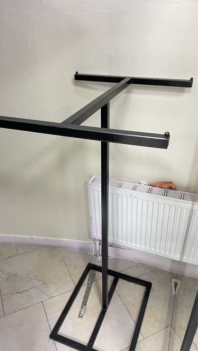 оборудование для магазина одежды