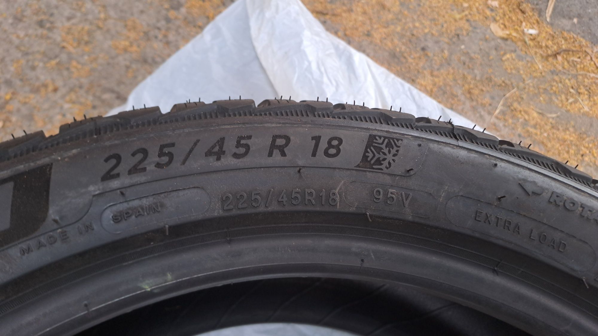 1бр. Нова 225/45/18 Michelin Pilot Alpin 5