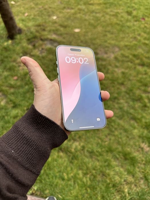 Iphone 16 pro srochna white