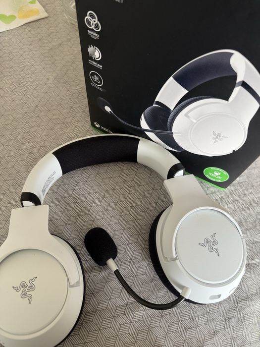 Слушалки Razer Kaira чисто нови