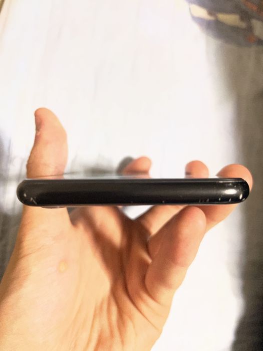 Iphone SE sotiladi srochno pul zarul omidigala bezovta qmrla telefon q