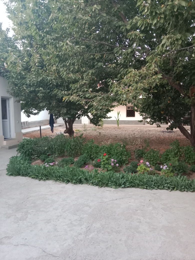 Продаётся участок 7соток дом.Таш.обл.Кибрай.120000у.е