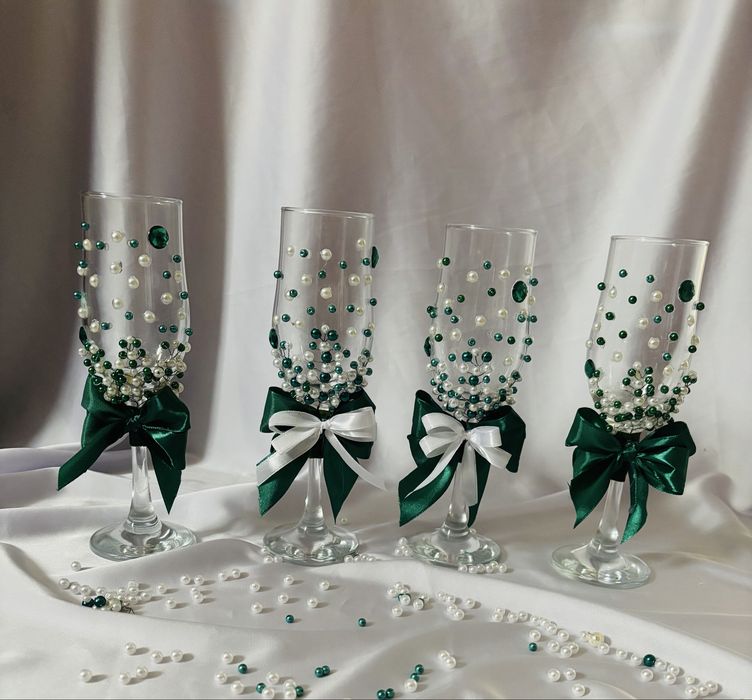 Realizez flori , luammari , buchete mireasa si nasa , aranamere auto