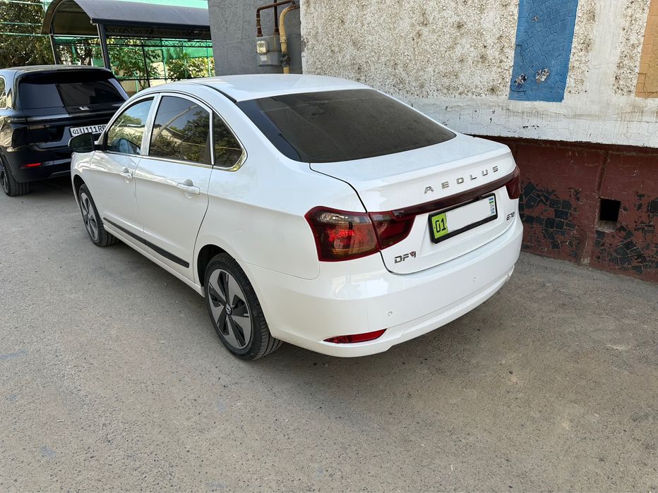 Dong feng aeolus е70