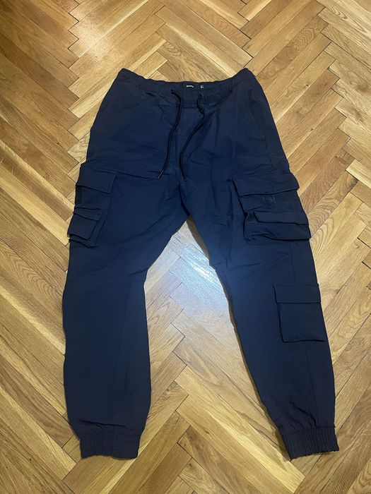 Карго панталон Bershka